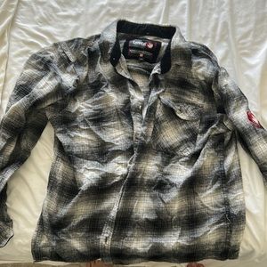 Men’s large casual button up from Canada Weather Gear